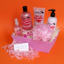 Pamper gifts for girls, pamper present ideas, Birthday pamper gifts for her, presents for girlfriends, pamper gift hampers UK
