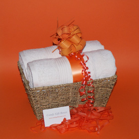 Housewarming gifts, housewarming bath towels presents, housewarming gift ideas UK, housewarming gifts delivered