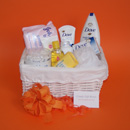 New baby new Mum beauty pamper presents, new mum pamper presents, new baby gift baskets, new mum gifts