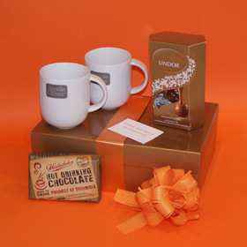 Cosy hot chocolate mugs gifts, Chocca Mocca real hot chocolate drops, Lindt Lindor chocolate presents, chocolate pampering gift baskets delivered